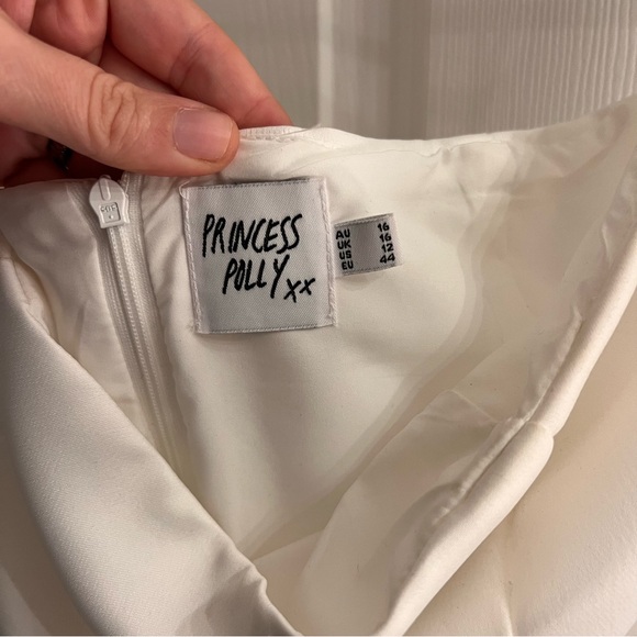 Princess‎ Polly Strapless White Dress - Picture 9 of 10